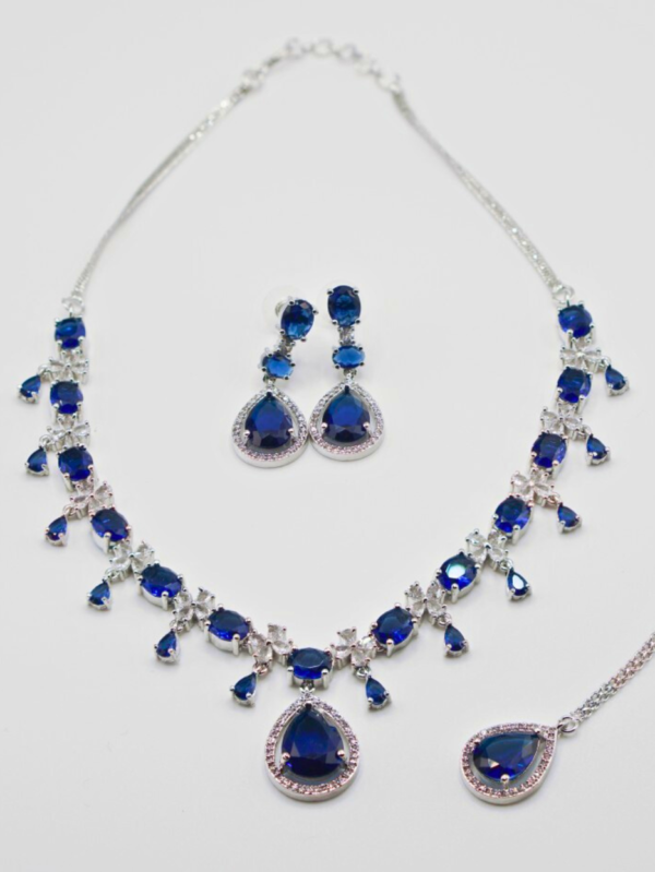 Necklace Blue - Image 2