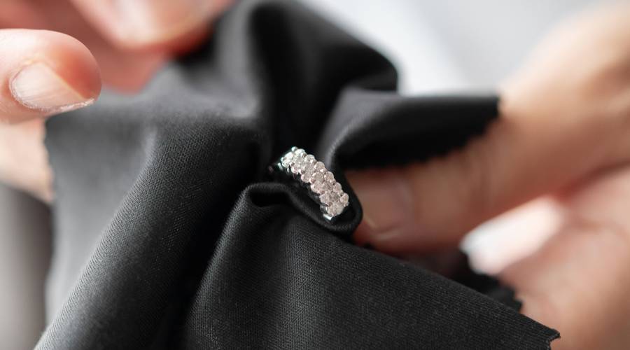 jewellery-care